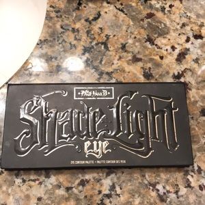Kat Von D shade and light eye palette